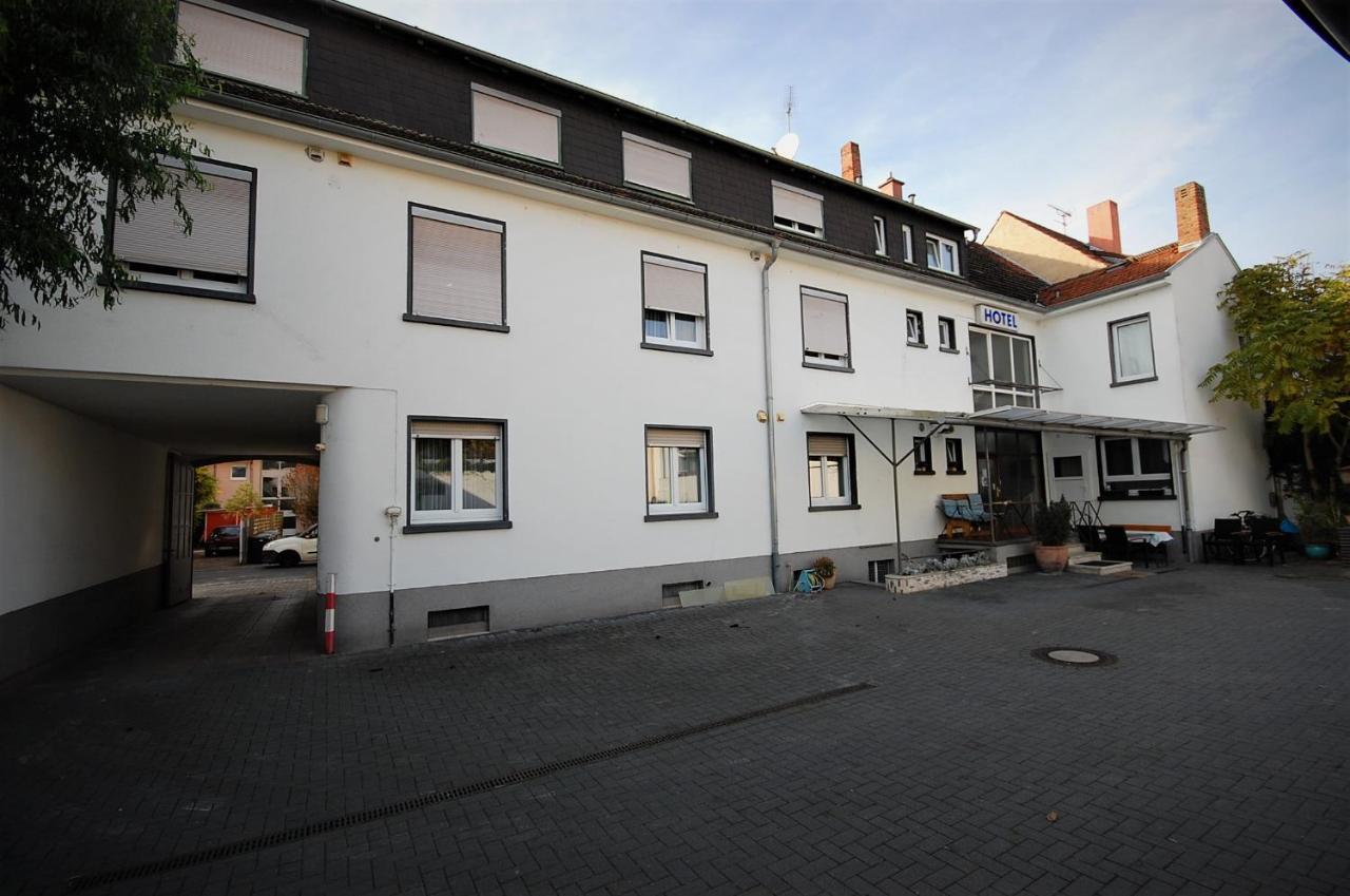Hotel Haus Isenburg Neu-Isenburg Exteriör bild
